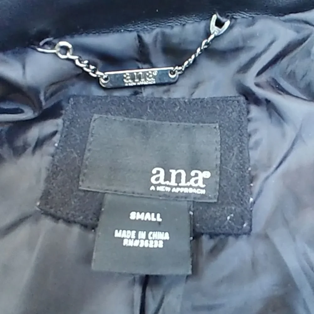 Black Wool & Vinyl Quilted Cafe Motorcycle Jacket - Picture 3 of 4